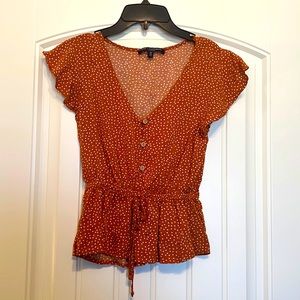 One clothing Los Angeles brand short sleeve blouse